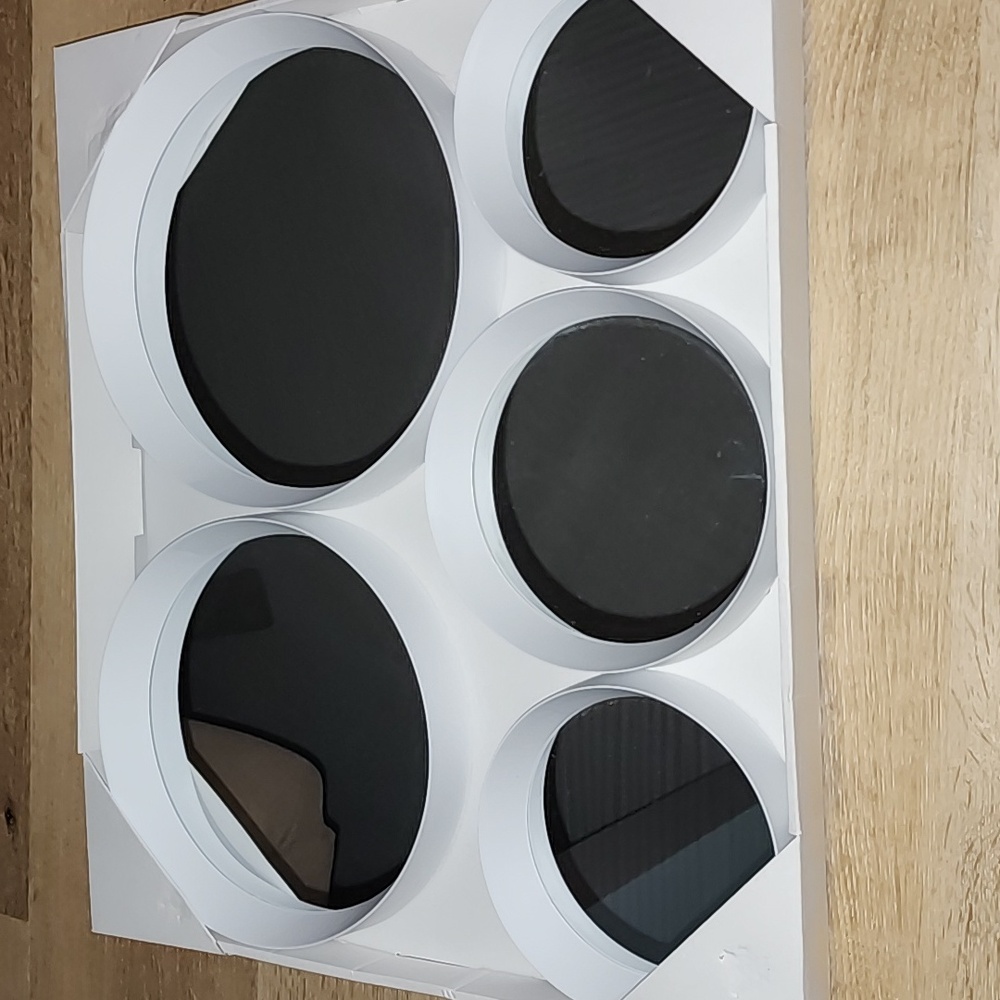 White Circular Wall Mirror Set - Picture 2 of 3
